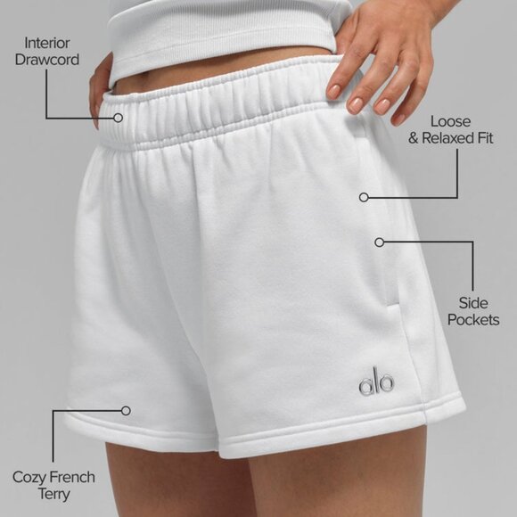 Alo Yoga Accolade Short Athletic White - Picture 3 of 4